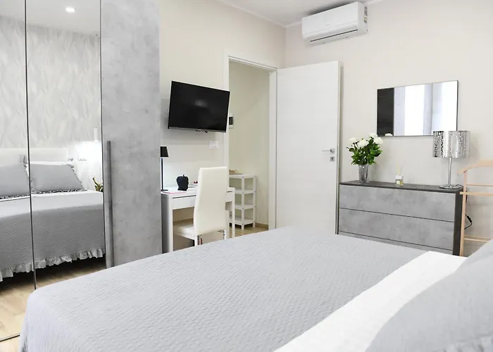 Porta Napoli Holidays Sulmona